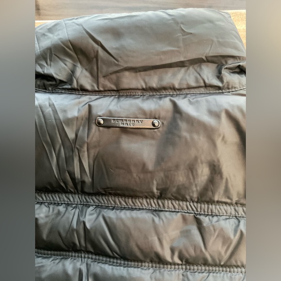 Burberry Brit Women’s Sml Black Vest - Picture 5 of 12